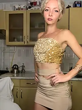 Snapshot of Kristina03 chatting on 09/18/25, 09:06 Kristina03 online show from 09/18/25, 09:06