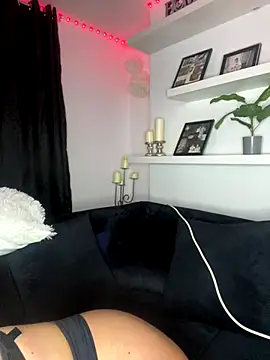 MissyLeeX online show from 12/07/24, 04:36