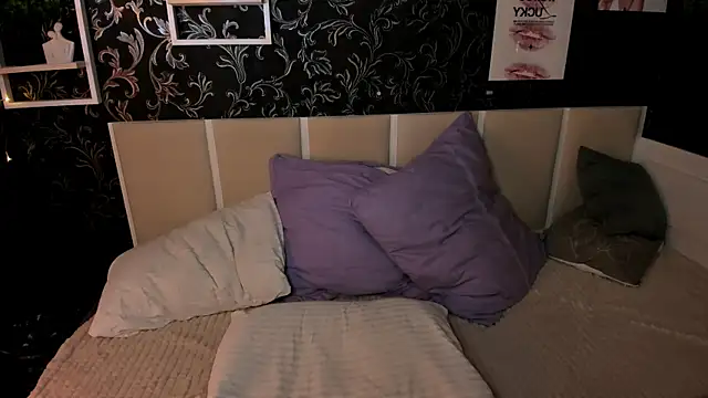 Snapshot of SofiaLovelyC chatting on 04/24/26, 11:45 SofiaLovelyC online show from 04/24/26, 11:45