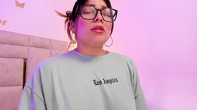 PauletteJ online show from 12/13/24, 03:00