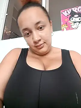 Snapshot of Miss-boobs chatting on 01/18/25, 08:19 Miss-boobs online show from 01/18/25, 08:19
