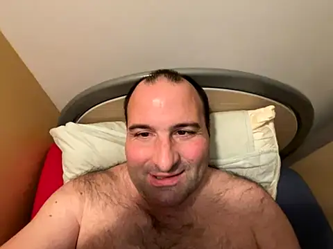 FrankTaylor66 online show from 11/12/25, 09:14