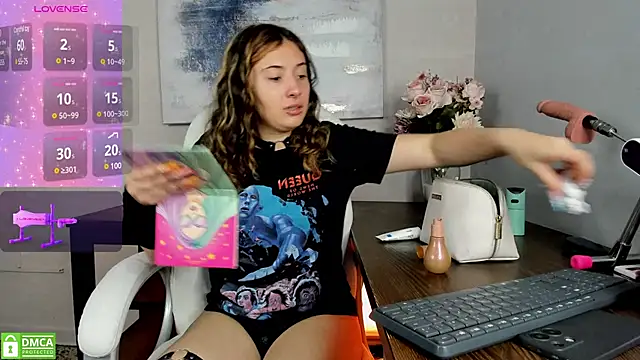 chubby vanniie  online show from 12/04/24, 04:38