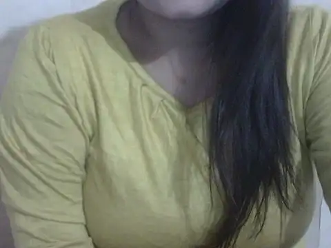 Snapshot of Lusty_Wife1 chatting on 11/01/25, 02:08 Lusty Wife1 online show from 11/01/25, 02:08