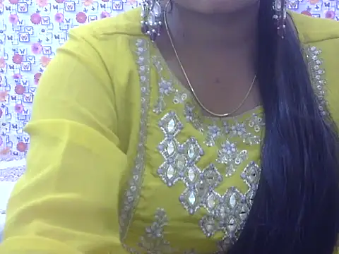 Snapshot of Lusty_Wife1 chatting on 11/23/25, 06:30 Lusty Wife1 online show from 11/23/25, 06:30