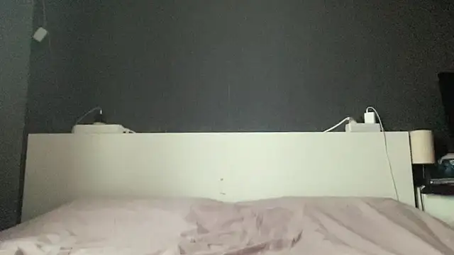  emilia xxx online show from 01/12/25, 07:00