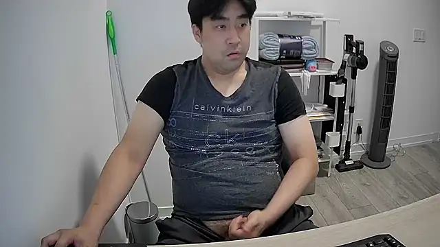 Koreanboy171 online show from 06/28/26, 05:24