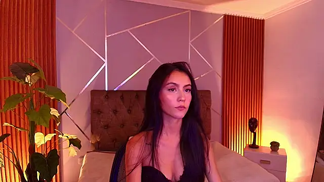 Snapshot of Coralinnee_ chatting on 03/19/26, 06:28 Coralinnee online show from 03/19/26, 06:28