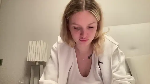 mariemelissah online show from 12/15/24, 04:59
