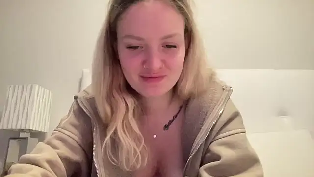mariemelissah online show from 02/15/25, 03:28