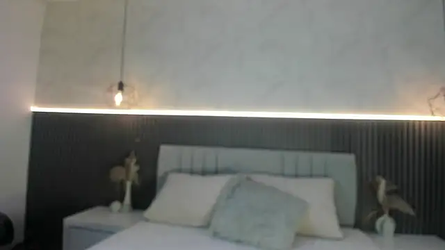 Snapshot of SHANONCLARK chatting on 09/30/25, 07:08 SHANONCLARK online show from 09/30/25, 07:08