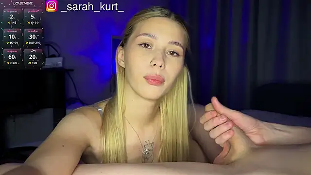 Snapshot of sarah_kurt chatting on 10/22/25, 11:04 sarah kurt online show from 10/22/25, 11:04