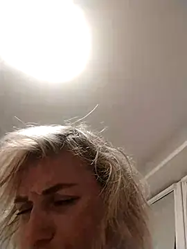 Linda Gregory online show from 09/21/25, 12:45