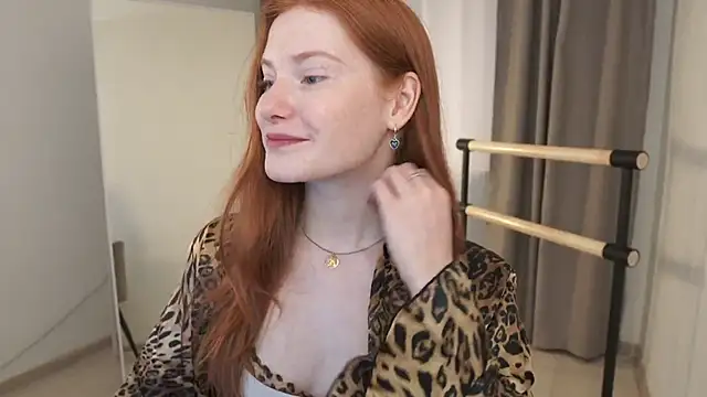 FiaMoor online show from 10/16/25, 12:06