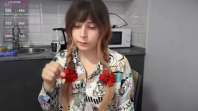 ShiroiFubuki online show from 09/13/25, 08:03