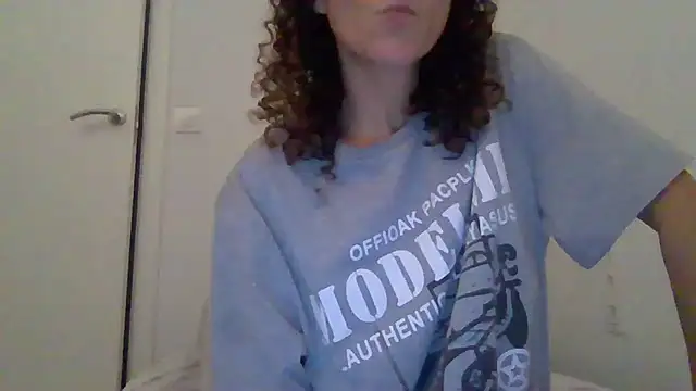 Snapshot of zorritasuperhot chatting on 09/18/25, 10:23 zorritasuperhot online show from 09/18/25, 10:23