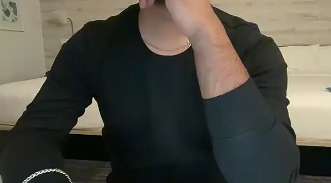 Snapshot of insanefreak69 chatting on 12/06/24, 05:31 insanefreak69 online show from 12/06/24, 05:31