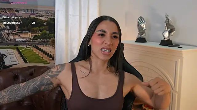 KAYLA BATISTA online show from 06/18/26, 12:11