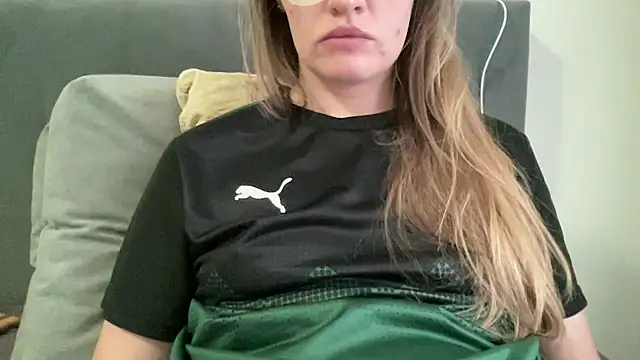 vanessa4you online show from 10/03/25, 04:20