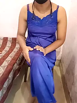 Snapshot of Mallu-Gayathri_Arun chatting on 09/20/25, 10:49 Mallu-Gayathri Arun online show from 09/20/25, 10:49