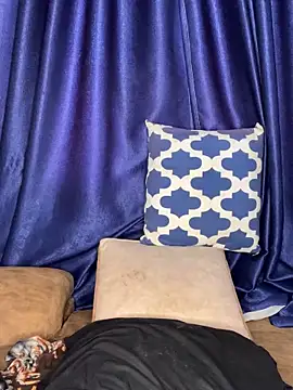 sweetestval online show from 11/29/25, 06:16