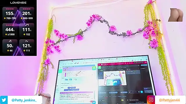 Patty jenkinss  online show from 11/21/25, 12:32