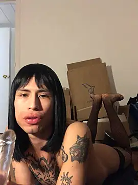 Snapshot of nati72 chatting on 02/19/25, 09:28 nati72 online show from 02/19/25, 09:28