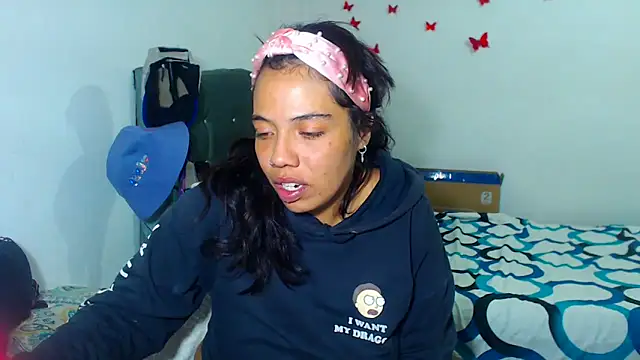 Snapshot of AmaraRoberts420 chatting on 11/23/25, 06:52 AmaraRoberts420 online show from 11/23/25, 06:52