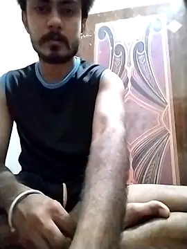 Snapshot of Instant_charger@xh chatting on 04/03/26, 05:11 Instant chargerxh online show from 04/03/26, 05:11