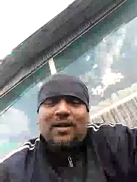 Snapshot of Dick_6inches chatting on 02/17/25, 02:31 Dick 6inches online show from 02/17/25, 02:31
