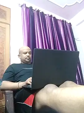 Snapshot of Dick_6inches chatting on 09/10/25, 12:10 Dick 6inches online show from 09/10/25, 12:10