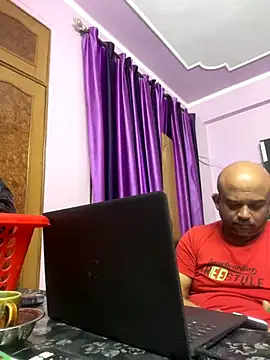 Snapshot of Dick_6inches chatting on 10/08/25, 01:42 Dick 6inches online show from 10/08/25, 01:42