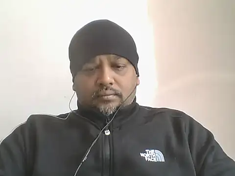 Snapshot of Dick_6inches chatting on 02/08/26, 04:27 Dick 6inches online show from 02/08/26, 04:27