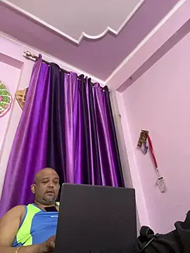 Snapshot of Dick_6inches chatting on 02/23/26, 02:31 Dick 6inches online show from 02/23/26, 02:31