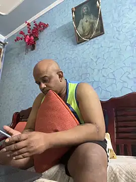 Snapshot of Dick_6inches chatting on 03/20/26, 03:06 Dick 6inches online show from 03/20/26, 03:06