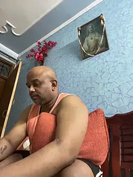 Snapshot of Dick_6inches chatting on 03/30/26, 03:02 Dick 6inches online show from 03/30/26, 03:02