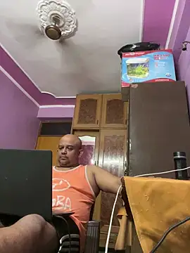 Snapshot of Dick_6inches chatting on 04/25/26, 12:52 Dick 6inches online show from 04/25/26, 12:52