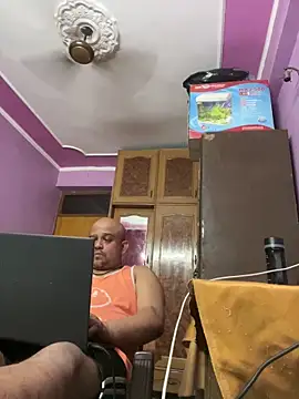 Snapshot of Dick_6inches chatting on 04/25/26, 01:41 Dick 6inches online show from 04/25/26, 01:41