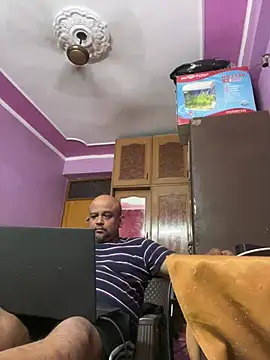 Snapshot of Dick_6inches chatting on 05/01/26, 02:05 Dick 6inches online show from 05/01/26, 02:05