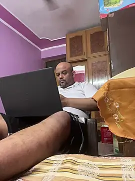 Dick 6inches online show from 07/04/26, 04:51