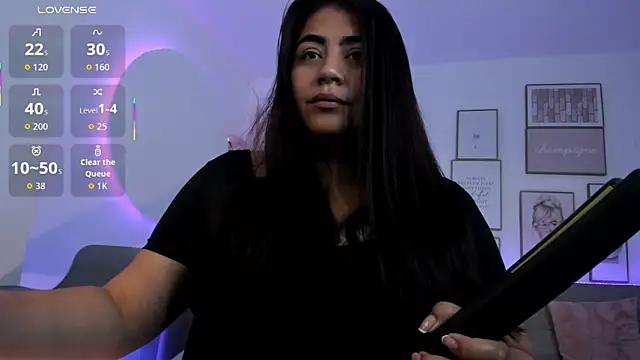 silvia lane online show from 10/08/25, 07:06