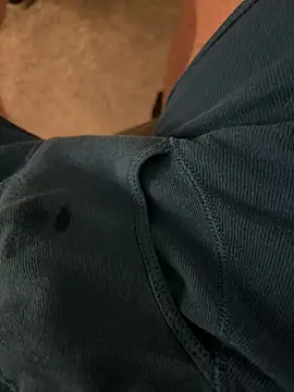 Snapshot of madman11222 chatting on 02/12/25, 01:19 madman11222 online show from 02/12/25, 01:19