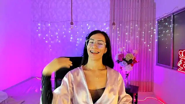 paulina hilton ms online show from 03/04/25, 10:38