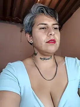 Yessi rousse online show from 06/04/26, 02:39