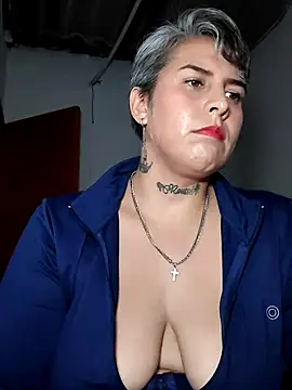 Yessi rousse online show from 06/13/26, 01:58