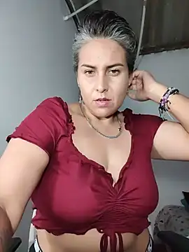 Yessi rousse online show from 06/22/26, 10:29