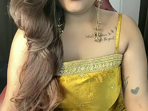 shanayaaa 1 online show from 05/04/26, 06:59