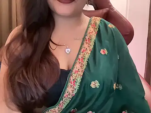 shanayaaa 1 online show from 06/23/26, 07:12