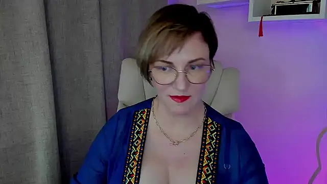 feliziaDesire online show from 06/01/26, 11:23