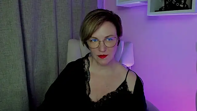 feliziaDesire online show from 07/18/26, 05:55